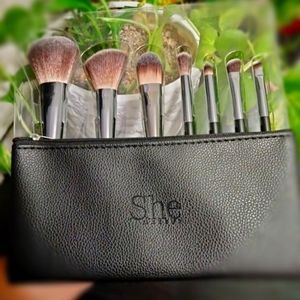 SHe Makeup brush set
